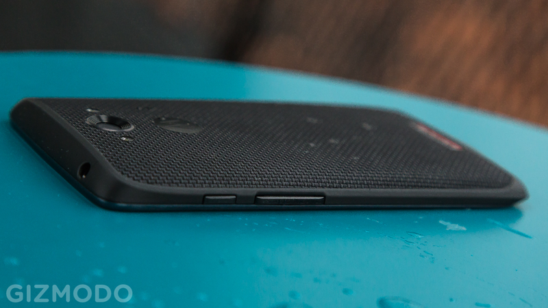Illustration for article titled Droid Turbo Review: Verizon's Superphone Is Brute Force Awesome